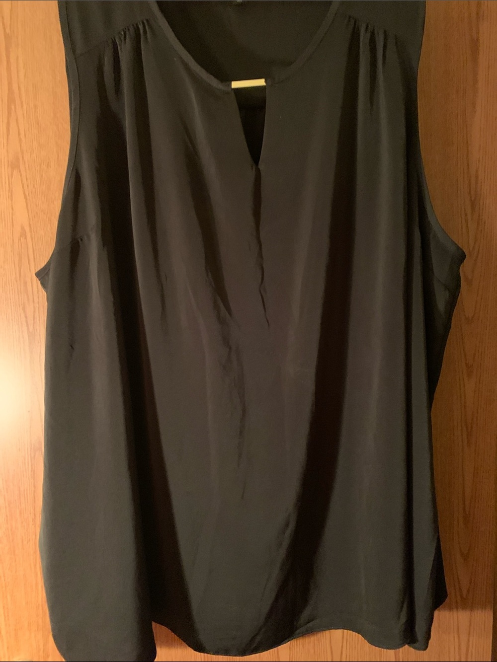 Torrid Black Sleeveless V-Notch Tunic Top Size 5